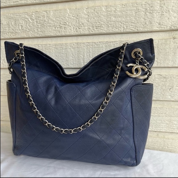🚫SOLD🚫CHANEL Caviar Jumbo Quilted Blue Chain Monogram Tote Hobo Crossbody Bag - Picture 12 of 12